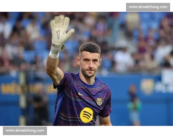 巴萨筹钱遇阻:费尔明阿劳霍铁心留队,拉波尔塔面临重建十字路口 巴萨筹钱遇阻:费尔明阿劳霍铁心留队,拉波尔塔面临重建十字路口